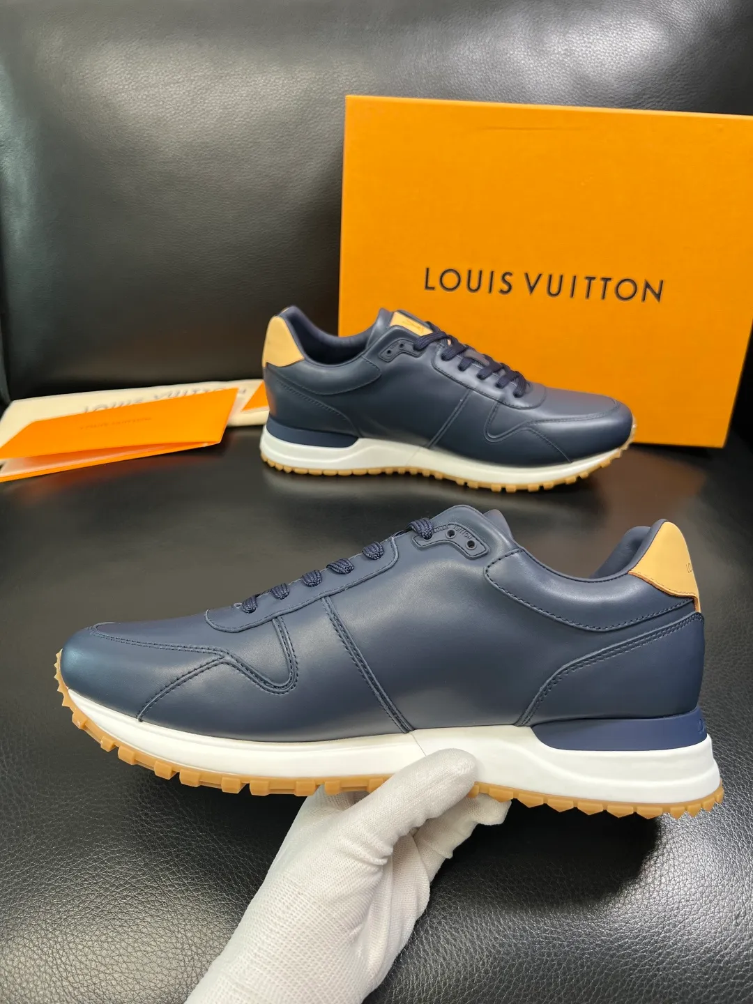 Men's shoes 💰740 Lv high quality top handicrafts Louis Vuitton, counters are equipped with the original factory, the uppers are imported from Italy, high-quality splicing colorful complex crafts, imported cowhide lining is soft and comfortable, soles: original soles specially provided by the original factory, T men's shoes 💰U exclusive movable molded soles are super comfortable, original factory single goods, code number 39-44 (customized 45)